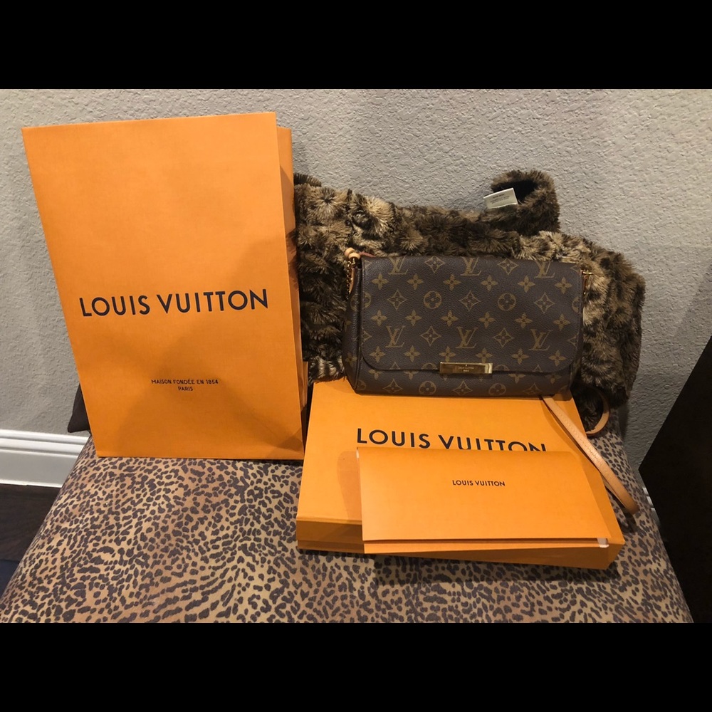 Louis Vuitton Favorite MM Monogram